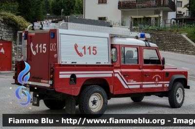 Land-Rover Defender 130
Vigili del Fuoco
Unione Distrettuale di Fondo
Corpo Volontario di Revò (TN)
Allestimento  Kofler Fahrzeugbau
VF G93 TN
Parole chiave: Land-Rover Defender_130 VFG93TN