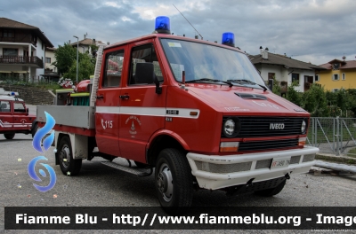 Iveco Daily 4X4 I serie
Vigili del Fuoco
Unione Distrettuale di Fondo
Corpo Volontario di Revò (TN)
Allestimento  Kofler Fahrzeugbau
VF A90 TN
Parole chiave: Iveco Daily_4X4_Iserie VFA90TN