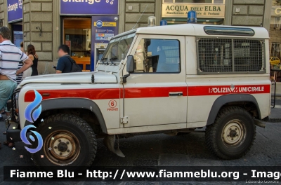 Land-Rover Defender 90
Polizia Municipale Firenze
Parole chiave: Land-Rover Defender_90