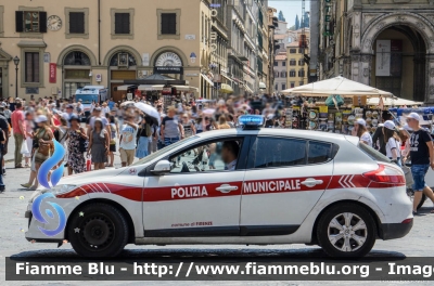 Renault Megane III serie
Polizia Municipale Firenze
CODICE AUTOMEZZO: 54
POLIZIA LOCALE YA 005 AG 
Parole chiave: Renault Megane_IIIserie POLIZIALOCALEYA005AG