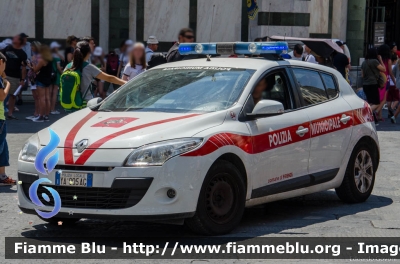 Renault Megane III serie
Polizia Municipale Firenze
CODICE AUTOMEZZO: 54
POLIZIA LOCALE YA 005 AG 
Parole chiave: Renault Megane_IIIserie POLIZIALOCALEYA005AG