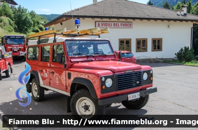 Land-Rover Defender 110
Vigili del Fuoco
Unione Distrettuale di Fondo
Corpo Volontario di Ruffrè Mendola (TN)
VF K56 TN
Parole chiave: Land-Rover Defender_110 VFK56TN