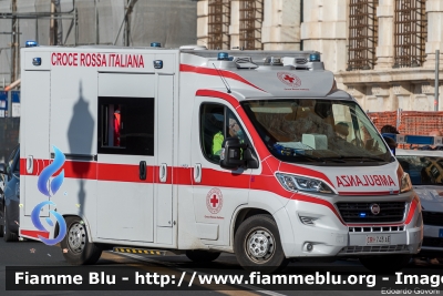 Fiat Ducato X290
Croce Rossa Italiana
Comitato di Pisa
Allestita Odone
CRI 743 AE
Parole chiave: Fiat Ducato_X290 Ambulanza CRI743AE