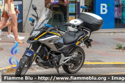 Honda NC750X
España - Spagna
Policia Local Alicante
Parole chiave: Honda NC750X