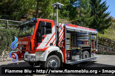 Iveco EuroCargo 150E30 4x4 III serie
Vigili del Fuoco
Unione Distrettuale di Fondo
Corpo Volontario di Ruffrè Mendola (TN)
Allestimento Magirus
VF 7E8 TN
Parole chiave: Iveco EuroCargo_150E30_4x4_IIIserie VF7E8TN