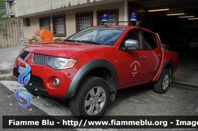 Mitsubishi L200 IV serie
Vigili del Fuoco
Unione Distrettuale di Fondo
Corpo Volontario di Amblar (TN)
VF 9G2 TN
Parole chiave: Mitsubishi L200_IVserie VF9G2TN