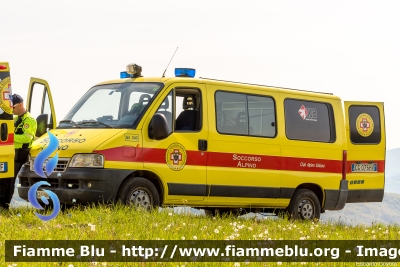 Fiat Ducato III serie
Corpo Nazionale Soccorso Alpino e Speleologico
Soccorso Alpino e Speleologico Emilia-Romagna (SAER)
XII Zona
Stazione Alpina Monte CUSNA 
Castelnovo nei Monti (RE)
Parole chiave: Fiat Ducato_IIIserie