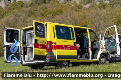 Fiat Ducato III serie
Corpo Nazionale Soccorso Alpino e Speleologico
Soccorso Alpino e Speleologico Emilia-Romagna (SAER)
XII Zona
Stazione Alpina Monte CUSNA 
Castelnovo nei Monti (RE)
Parole chiave: Fiat Ducato_IIIserie