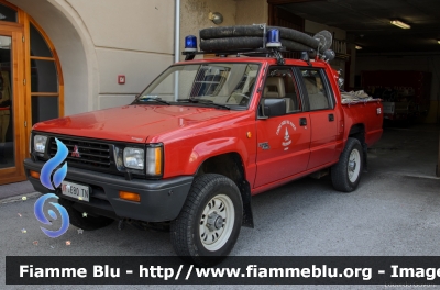 Mitsubishi L200 I serie
Vigili del Fuoco
Unione Distrettuale di Fondo
Corpo Volontario di Amblar (TN)
VF E80 TN
Parole chiave: Mitsubishi L200_Iserie VFE80TN