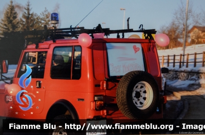 Jeep ?
Vigili del Fuoco
Distretto di Fondo
Corpo Volonatrio di Ronzone (TN)
VF H88 TN

© Vigili del Fuoco Ronzone
Parole chiave: Jeep VFH88TN