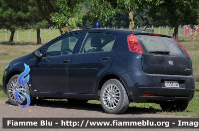 Fiat Grande Punto
Corpo Forestale dello Stato
CFS 574 AF
Parole chiave: Fiat Grande_Punto CFS574AF AgesciRouteNazionale2014