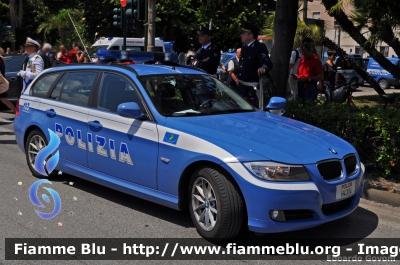 Bmw 320 Touring E91 restyle
Polizia di Stato
Polizia Stradale
POLIZIA H4304
Parole chiave: Bmw 320_Touring_E91_restyle POLIZIAH4304 Festa_della_Marina_2011