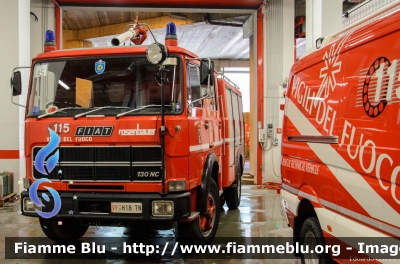 Fiat 130NC
Vigili del Fuoco
Distretto delle Giudicarie
Corpo Volontario di Madonna di Campiglio (TN)
Autopompaserbatoio allestimento Baribbi
Riallestita Rosenbauer
VF H18 TN
Parole chiave: Fiat 130NC VFH18TN