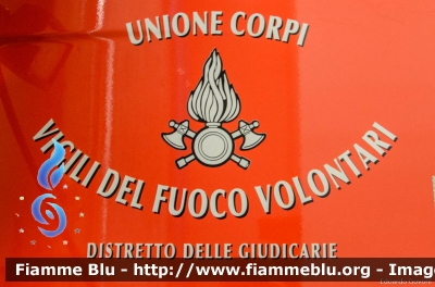 Man TGS 18.440 4x4 I serie
Vigili del Fuoco
Unione Distrettuale delle Giudicarie 
Ospitata dal Corpo Volontario di Madonna di Campiglio (TN)
AutoScala da 32 metri allestimento Metz L32A
VF 0K1 TN
Parole chiave: Man TGS_18.440_4x4_Iserie VF0K1TN