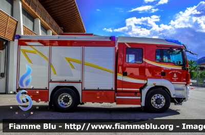 Man TGS 18.440 I serie
Vigili del Fuoco
Unione Distrettuale di Cles 
Corpo Volontario di Cles (TN)
Allestimento Ziegler
VF 1L5 TN
Parole chiave: Man TGS_18.440_Iserie VF1L5TN