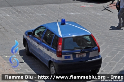 Fiat Punto I serie
Polizia di Stato
Polizia delle Comunicazioni
POLIZIA D3584
Parole chiave: Fiat Punto_Iserie POLIZIAD3584 Festa_della_Marina_2011