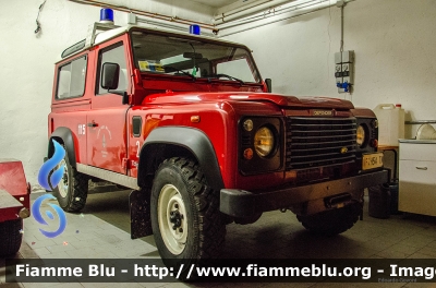 Land-Rover Defender 90
Vigili del Fuoco
Distretto di Trento
Corpo Volontario di Sover (TN)
In servizio presso il distaccamento di Montesover
VF H54 TN
Parole chiave: Land-Rover Defender_90 VFH54TN