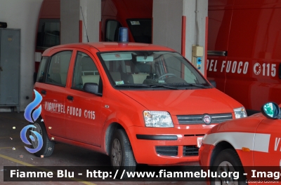 Fiat Nuova Panda I serie
Vigili del Fuoco
Comando Provinciale di Frosinone
VF 25283
Parole chiave: Fiat Nuova_Panda_Iserie VF25283