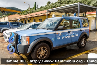 Land-Rover Discovery 3
Polizia di Stato
Centro Nautico E Sommozzatori (La Spezia)
con logo dei 60 anni della specialità
POLIZIA F4991
Parole chiave: Land-Rover Discovery_3 POLIZIAF4991