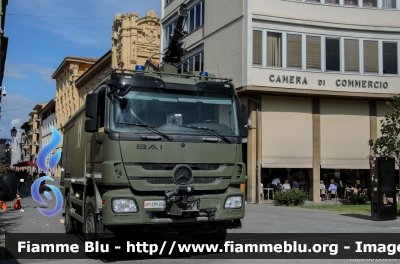 Mercedes-Benz Actros 1844 4x4 III serie
Aereonautica Militare Italiana
46° Brigata Aerea
Servizio Antincendio
Allestimento Bai
AM CM 269
Parole chiave: Mercedes-Benz Actros_1844_4x4_IIIserie AMCM269 XI_Giornata_Protezione_Civile_Pisa_2015