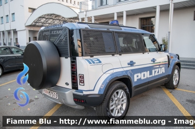 Land-Rover Defender Hardtop 110 II serie
Polizia di Stato
II° Reparto Mobile-Padova
POLIZIA M7515
Parole chiave: Land-Rover Defender_Hardtop_110_IIserie POLIZIAM7515