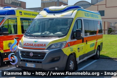 Fiat Ducato X290
Azienda ULSS 4 Veneto Orientale
SUEM 118 ULSS 4 Emergenza
Ospedale di Jesolo (VE)
Allestimento Pam Mobility
"INDIA 4"
Parole chiave: Fiat Ducato_X290 Ambulanza