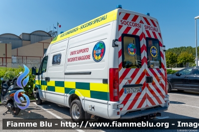 Iveco Daily III serie
Azienda ULSS 3 Serenissima
SUEM 118 ULSS 3 Emergenza
Centrale Operativa di Mestre (VE)
Nucleo Soccorsi Speciali
Unità Supporto Incidente Maggiore
Allestimento Ambitalia
"030" "ALFA 30"
Parole chiave: Iveco Daily_IIIserie