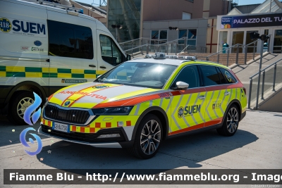 Skoda Octavia Scout IV serie
Azienda ULSS 4 Veneto Orientale
SUEM 118 ULSS 4 Emergenza
Ospedale di San Donà di Piave (VE)
Allestimento Aricar
"SIERRA 0"
Parole chiave: Skoda Octavia_Scout_IVserie