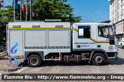 Iveco EuroCargo 80E15 I serie
Protezione Civile
Gruppo Comunale di Jesolo (VE)
Allestimento Fortini
"J 4"
Parole chiave: Iveco EuroCargo_80E15_Iserie