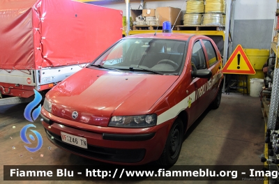 Fiat Punto III serie
Vigili del Fuoco
Distretto della Vallagarina
Corpo Volontario di Rovereto (TN)
VF Z46 TN
Parole chiave: Fiat Punto_IIIserie VFZ46TN