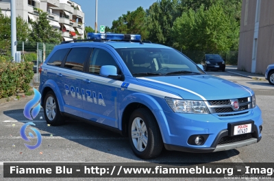 Fiat Freemont
Polizia di Stato
Polizia Stradale in servizio sulla rete Autostradale SALT
POLIZIA H7437
Parole chiave: Fiat Freemont POLIZIAH7437