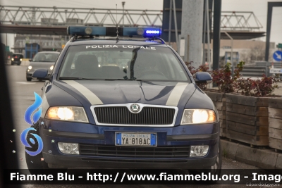 Skoda Octavia Wagon II serie
Polizia Locale Verona
POLIZIA LOCALE YA 818 AC
Parole chiave: Skoda Octavia_Wagon_IIserie POLIZIALOCALEYA818AC