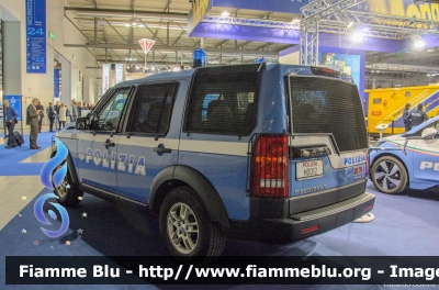 Land-Rover Discovery 3 
Polizia di Stato
Reparto Mobile
Polizia H0012
Parole chiave: Land-Rover Discovery_3 POLIZIAH0012 Sicurezza_2015