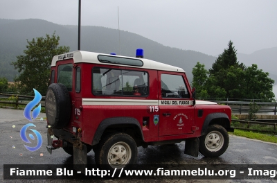 Land-Rover Defender 90
Vigili del Fuoco
Distretto della Vallagarina
Corpo Volontario di Folgaria (TN)
VF K71 TN
Parole chiave: Land-Rover Defender_90 VFK71TN