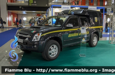 Isuzu D-Max I serie
Guardia di Finanza
Soccorso Alpino
GdiF 463 BG
Parole chiave: Isuzu D-Max_Iserie GdiF463BG Sicurezza_2015