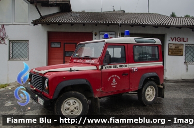 Land-Rover Defender 90
Vigili del Fuoco
Distretto della Vallagarina
Corpo Volontario di Folgaria (TN)
VF K71 TN
Parole chiave: Land-Rover Defender_90 VFK71TN