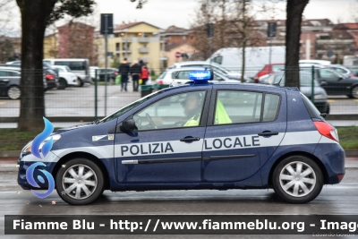 Renault Clio III serie restyle
Polizia Locale Verona
Allestito Focaccia
POLIZIA LOCALE YA 697 AJ
Parole chiave: Renault Clio_IIIserie_restyle POLIZIALOCALEYA697AJ