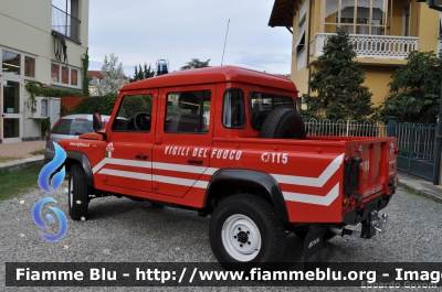 Land Rover Defender 110 Crew Cab
Vigili del Fuoco
Comando Provinciale di Asti
Distaccamento Volontario di Canelli (AT)
In attesa di ricevere le targhe
VF 25558
Parole chiave: Land-Rover Defender_110_Crew_Cab VF25558