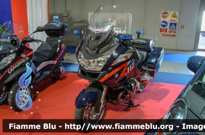 Bmw R1200RT III serie
Carabinieri
Nucleo Operativo e RadioMobile
CC A4722
Parole chiave: Bmw R1200RT_IIIserie Sicurezza_2015