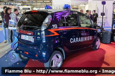 Mitsubishi I-Miev
Carabinieri
CC DI 580
Parole chiave: Mitsubishi I-Miev CCDI580 Sicurezza_2015