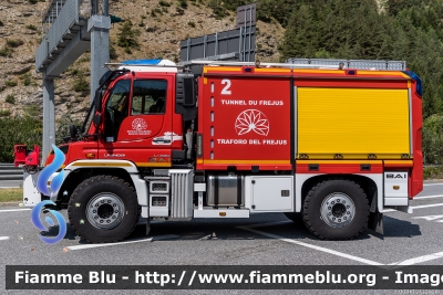 Mercedes-Benz Unimog U430
GEF
Servizio Antincendio Traforo del Fréjus
Allestito BAI
Parole chiave: Mercedes-Benz Unimog_U430