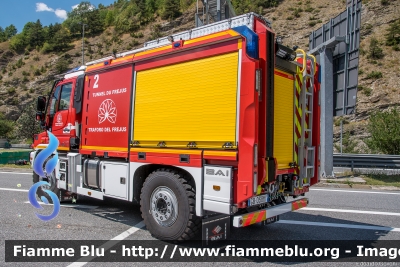 Mercedes-Benz Unimog U430
GEF
Servizio Antincendio Traforo del Fréjus
Allestito BAI
Parole chiave: Mercedes-Benz Unimog_U430