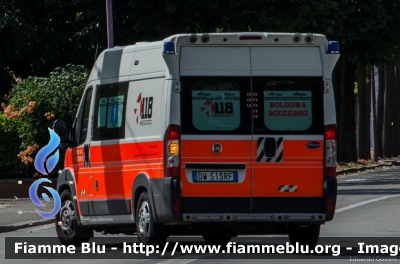 Fiat Ducato X250
118 Regione Emilia Romagna
Azienda USL di Bologna
Ambulanza "BO0849"
Allestimento Aricar
Parole chiave: Fiat Ducato_X250 Ambulanza