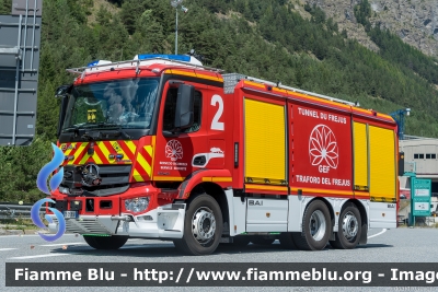 Mercedes-Benz Antos 2543
GEF
Servizio Antincendio Traforo del Fréjus
Allestito BAI
Parole chiave: Mercedes-Benz Antos_2543