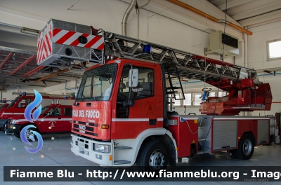 Iveco EuroFire 120E23 I serie 
Vigili del Fuoco
Unione Distrettuale di Pergine Valsugana (TN)
AutoScala allestimento Iveco-Magirus
VF C10 TN
Parole chiave: Iveco EuroFire_120E23_Iserie VFC10TN