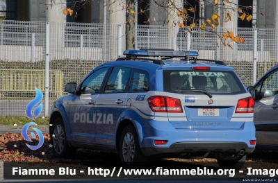 Fiat Freemont
Polizia di Stato
Polizia Stradale
Allestito Nuova Carrozzeria Torinese
Decorazione Grafica Artlantis
POLIZIA M0206
Parole chiave: Fiat Freemont POLIZIAM0206 Sicurezza_2015