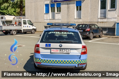 Skoda Octavia 4x4 V serie
Polizia di Stato
Polizia Stradale in servizio sulla rete Autostradale SALT
Allestimento Focaccia
Decorazione Grafica Artlantis
Con nuova decorazione
POLIZIA M3752
Parole chiave: Skoda Octavia_Vserie_4x4 POLIZIAM3752