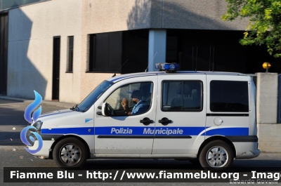 Fiat Doblò I serie
Polizia Municipale Unione Comuni Modenesi Area Nord
Veicolo del comune di Concordia sulla Secchia (MO)
Parole chiave: Fiat Doblò_Iserie