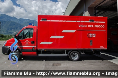 Iveco Daily IV serie restyle
Vigili del Fuoco
Distretto di Riva del Garda
Corpo Volontario di Arco (TN)
VF 9H7 TN
Parole chiave: Iveco Daily_Vserie VF9H7TN