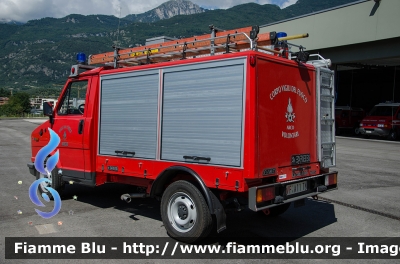 Fiat Ducato I serie I restyle
Vigili del Fuoco
Distretto di Riva del Garda
Corpo Volontario di Arco (TN)
VF A11 TN
Parole chiave: Fiat Ducato_Iserie_Irestyle VFA11TN